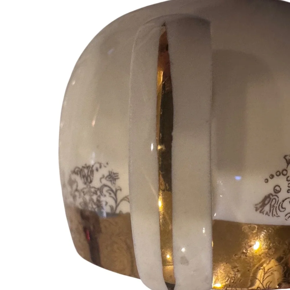 Crest O Gold‎ Sabin 22K Gold Trimmed Teacup and Saucer Set Vintage Romance